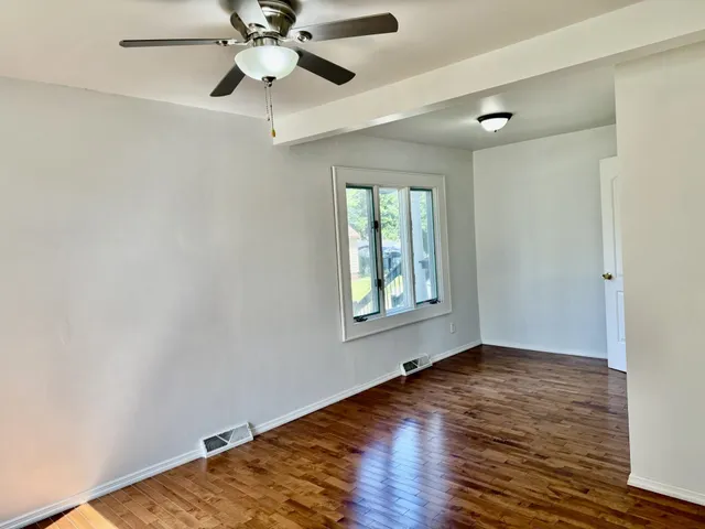 $179,900 | 1403 Grant Street, Peru, IL 61354