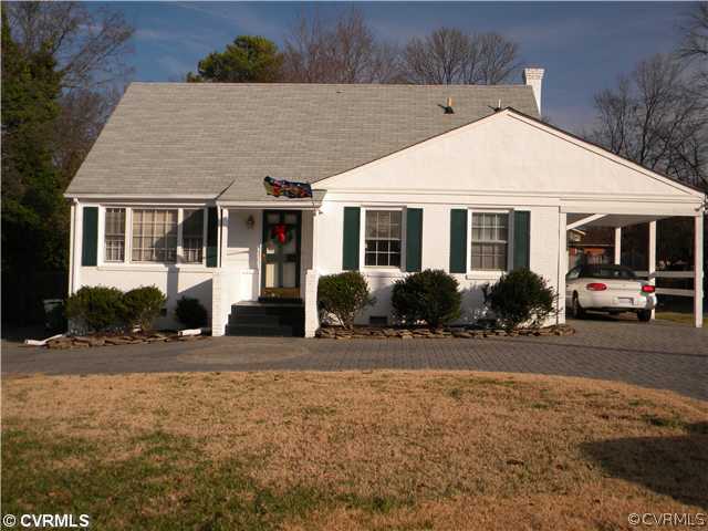 8402 Michael Road Richmond, VA 23229 - Photo 1 of 21 Exterior Front - Virtually maintainence free brick