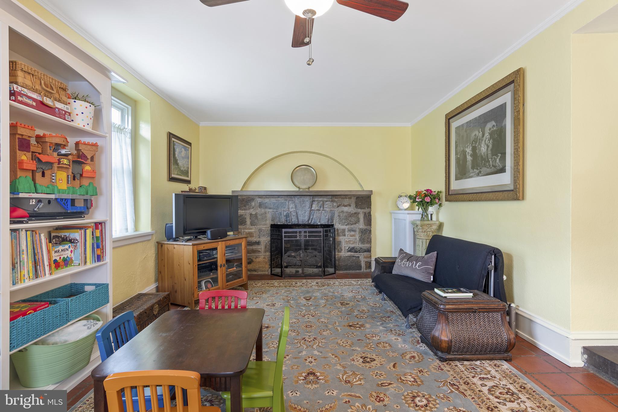 319 Bent Road Wyncote, PA 19095 - Photo 11 of 75
