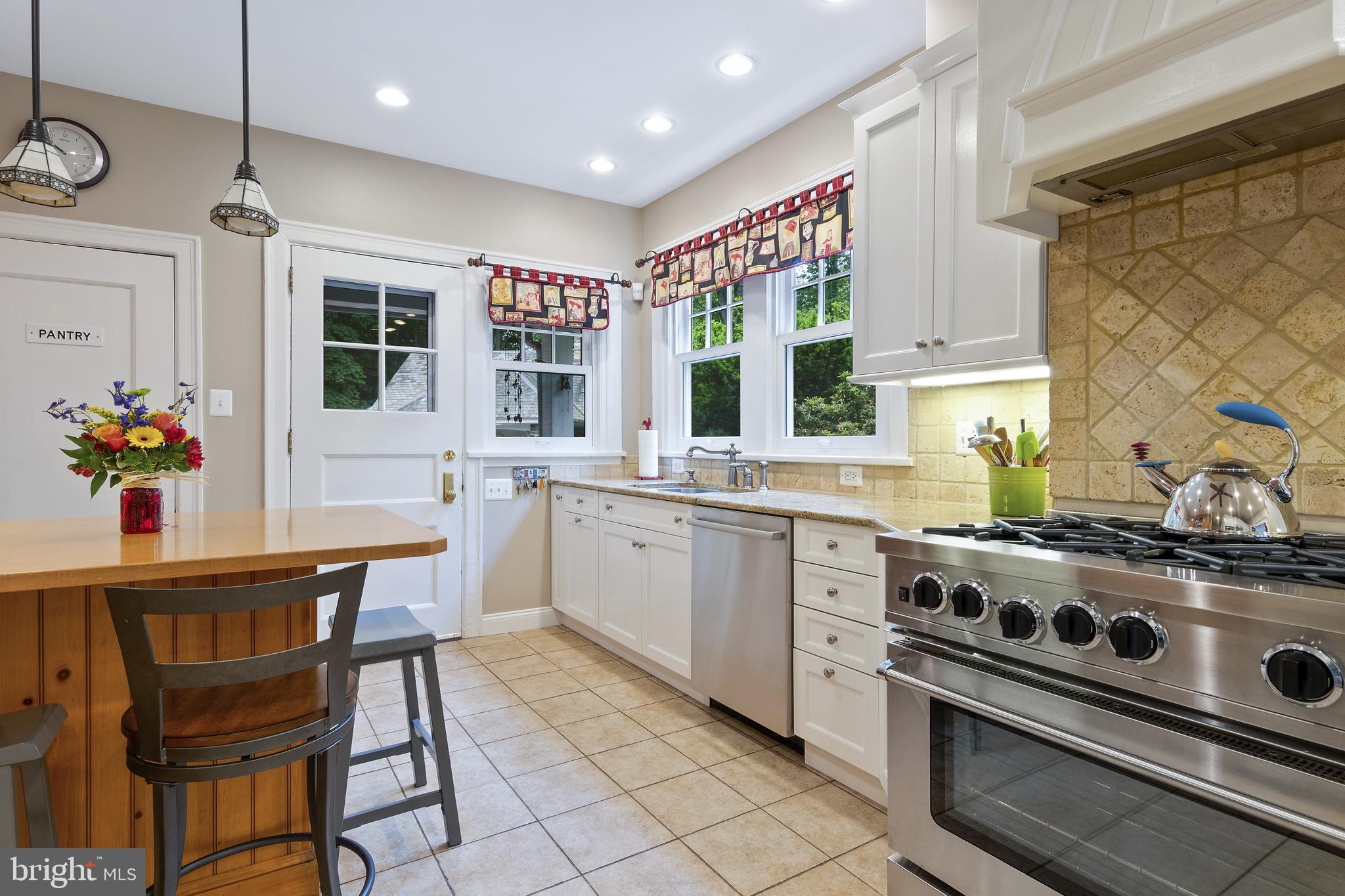 319 Bent Road Wyncote, PA 19095 - Photo 17 of 75