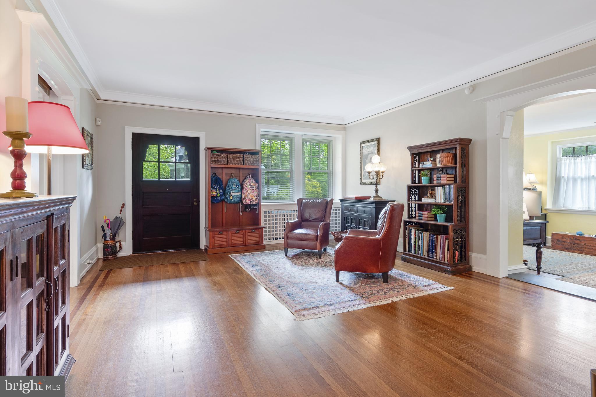 319 Bent Road Wyncote, PA 19095 - Photo 9 of 75