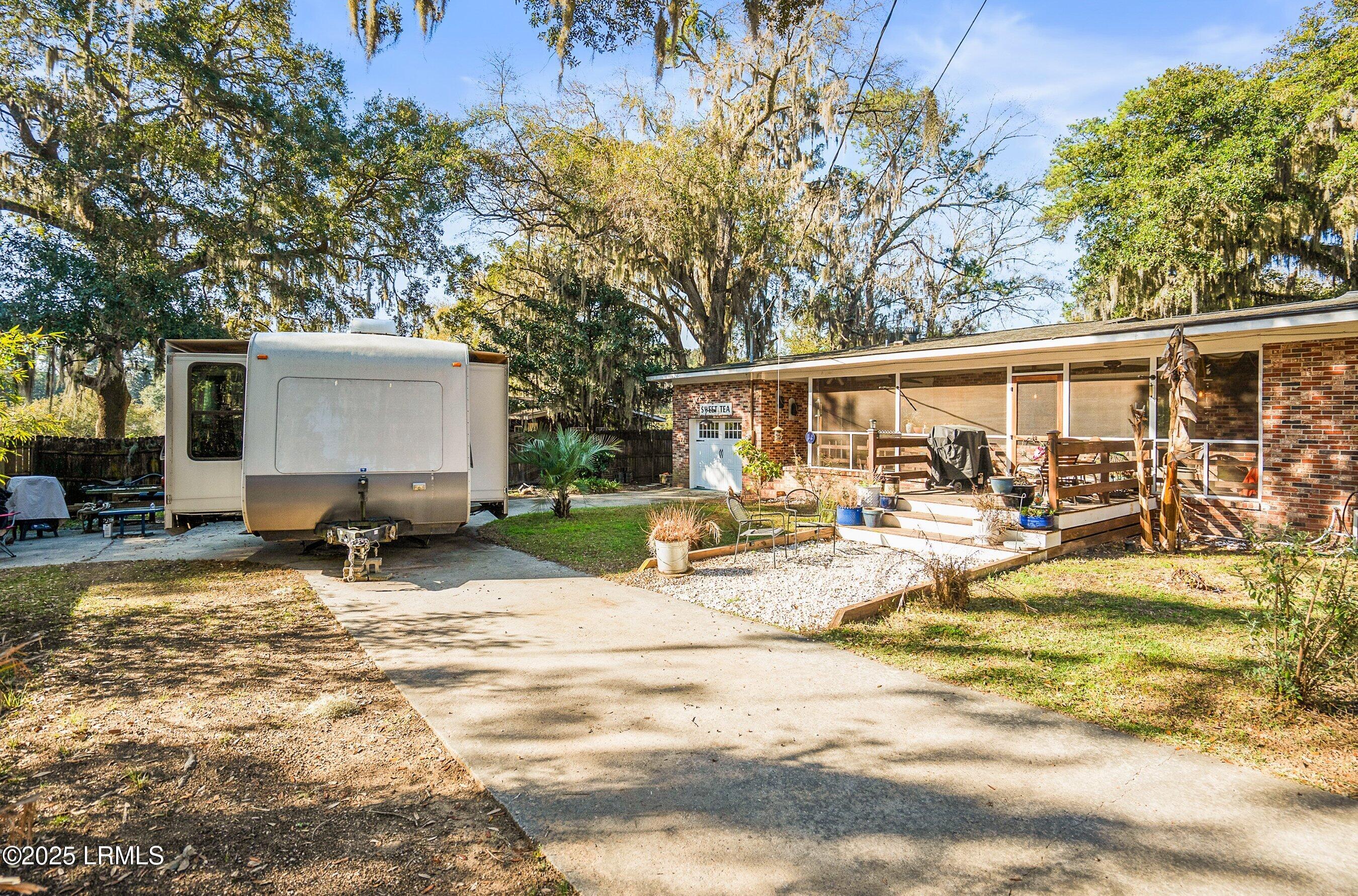 701 Battery Creek Road Beaufort, SC 29902 - Photo 30 of 36 DSC05821-188-1.jpg-SMALL
