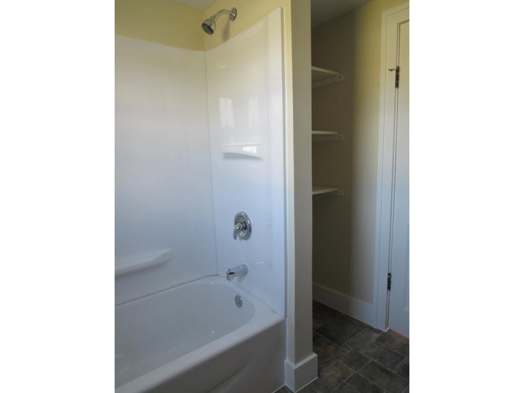 380 Remine Road Limestone, TN 37681 - Photo 17 of 33 View of Tub Shower Combo