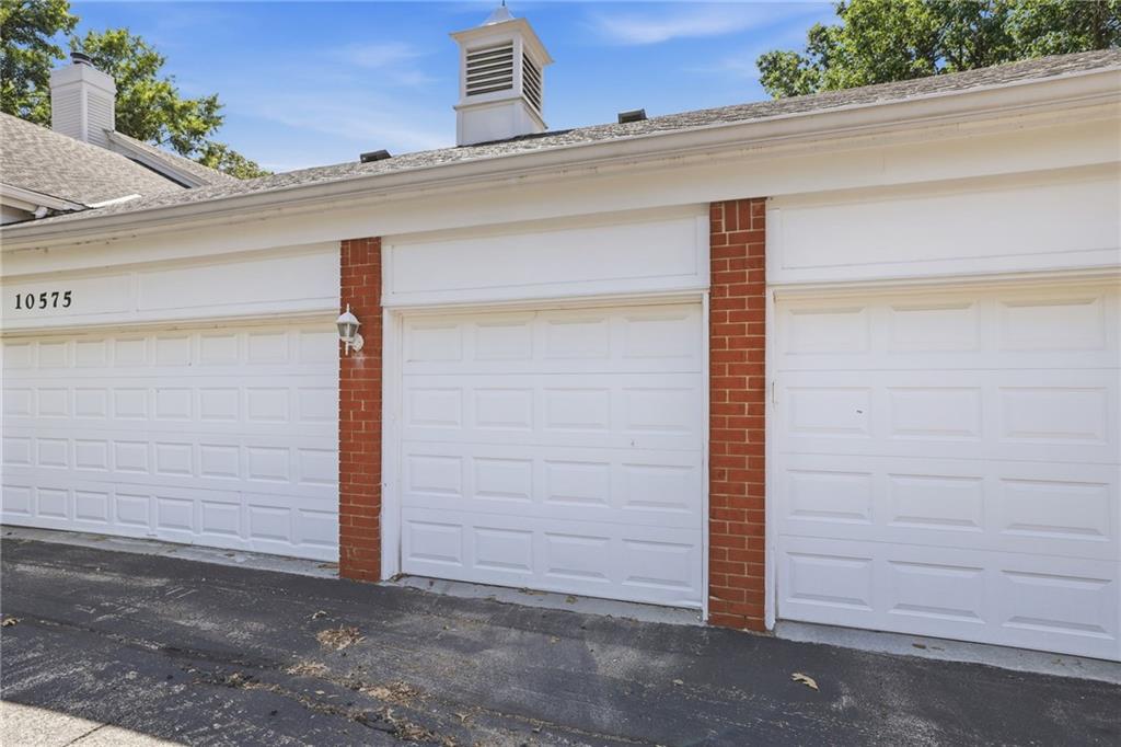 10577 Riley Street Overland Park, KS 66212 - Photo 40 of 41