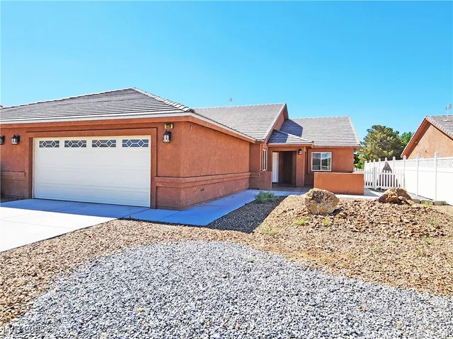 $1,635 | 1229 Bourbon Street, Pahrump, NV 89048