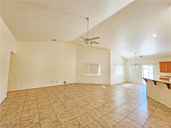$1,635 | 1229 Bourbon Street, Pahrump, NV 89048