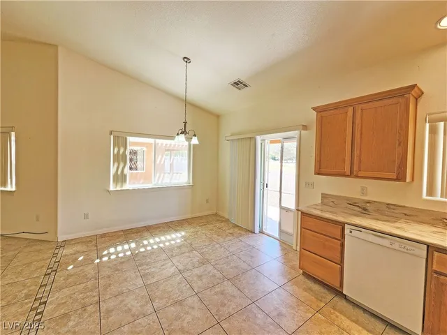 $1,635 | 1229 Bourbon Street, Pahrump, NV 89048