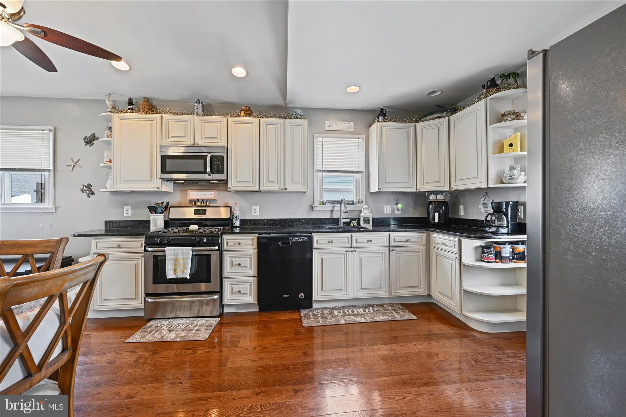 13 Fairway Road Essex, MD 21221 - Photo 1 of 39 Gallery Image 1