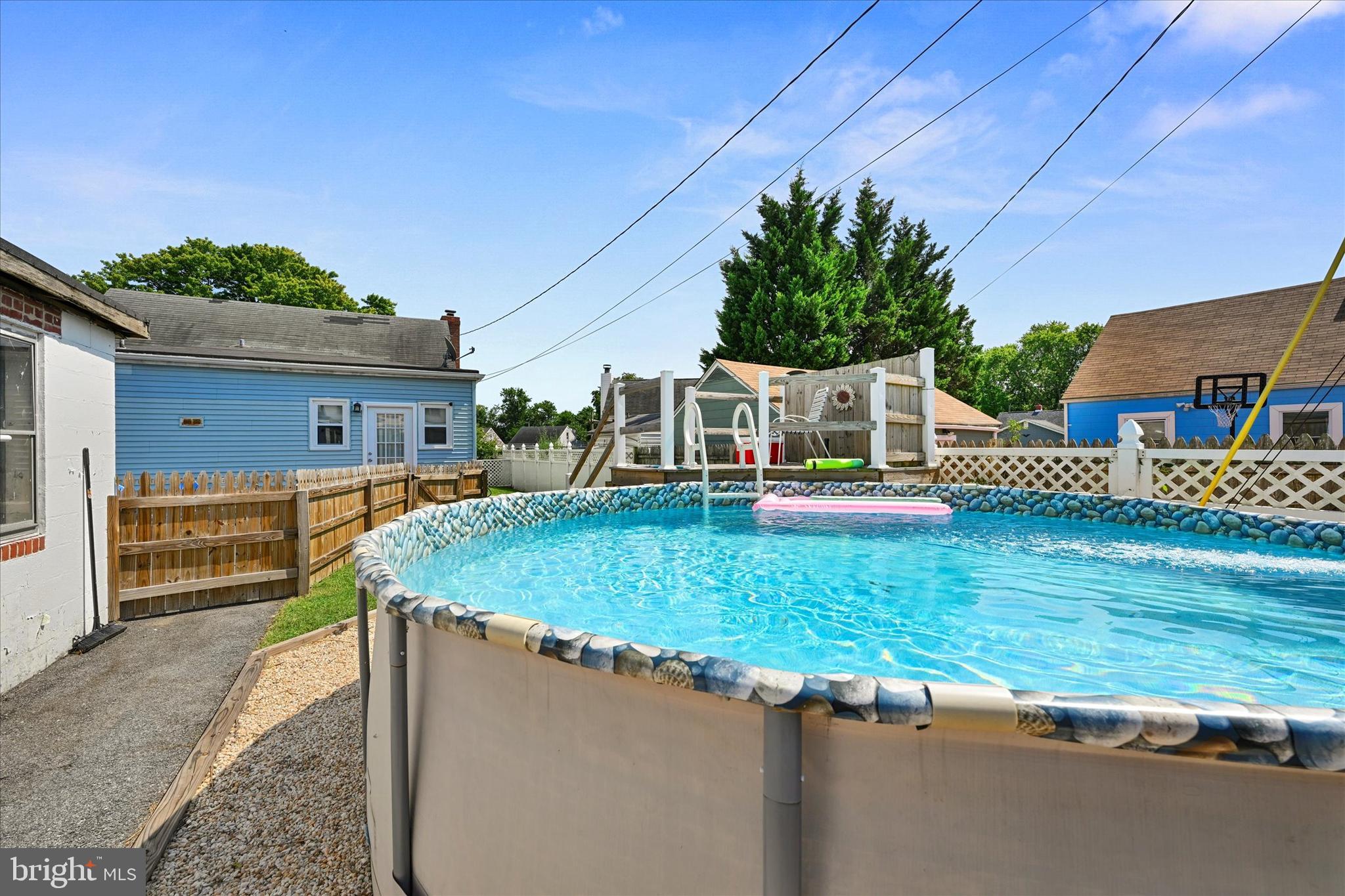 13 Fairway Road Essex, MD 21221 - Photo 31 of 39 Gallery Image 31