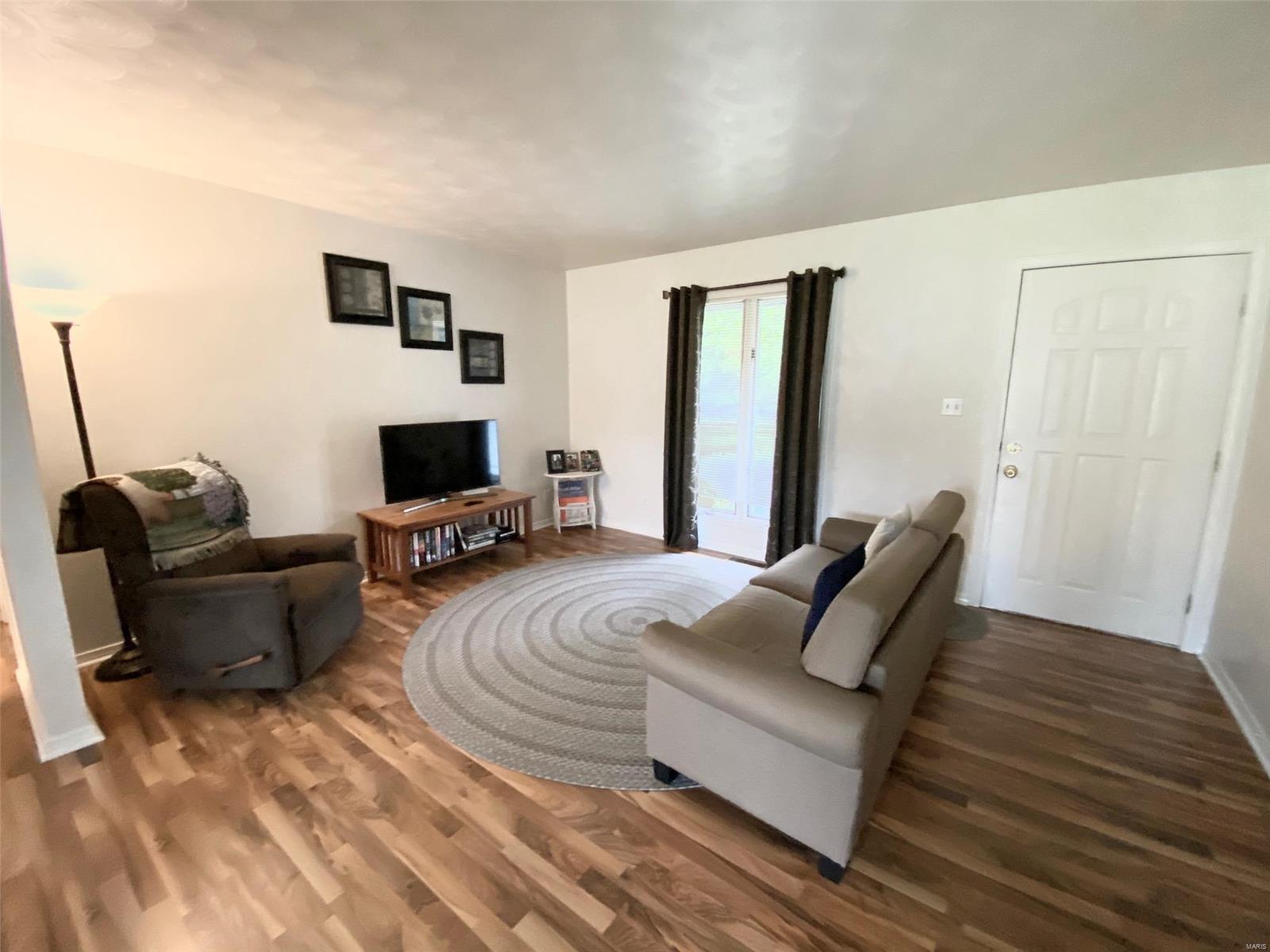 5503 Country Club Road Murphysboro, IL 62966 - Photo 5 of 7