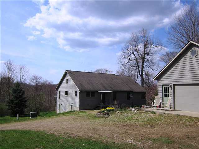 5481 Franks Road Southeast Newark, OH 43056 - Photo 1 of 25