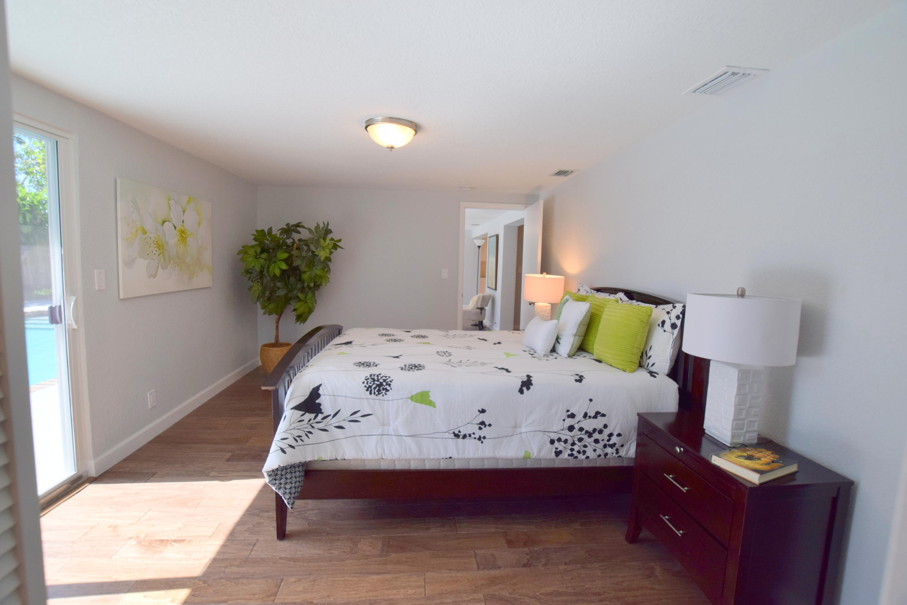 942 Southwest 12th Avenue Boca Raton, FL 33486 - Photo 11 of 22 MASTER BEDROOM