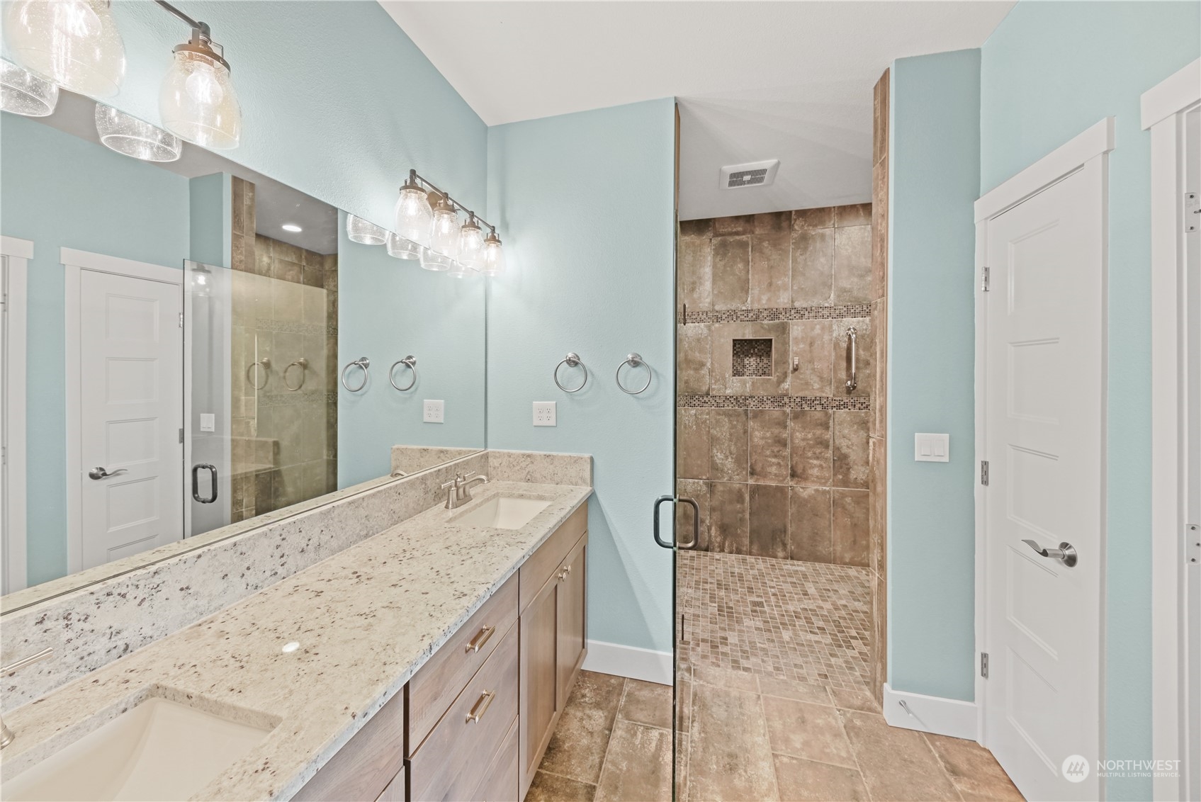 74 Peters Road Randle, WA 98377 - Photo 17 of 25 Gallery Image 17