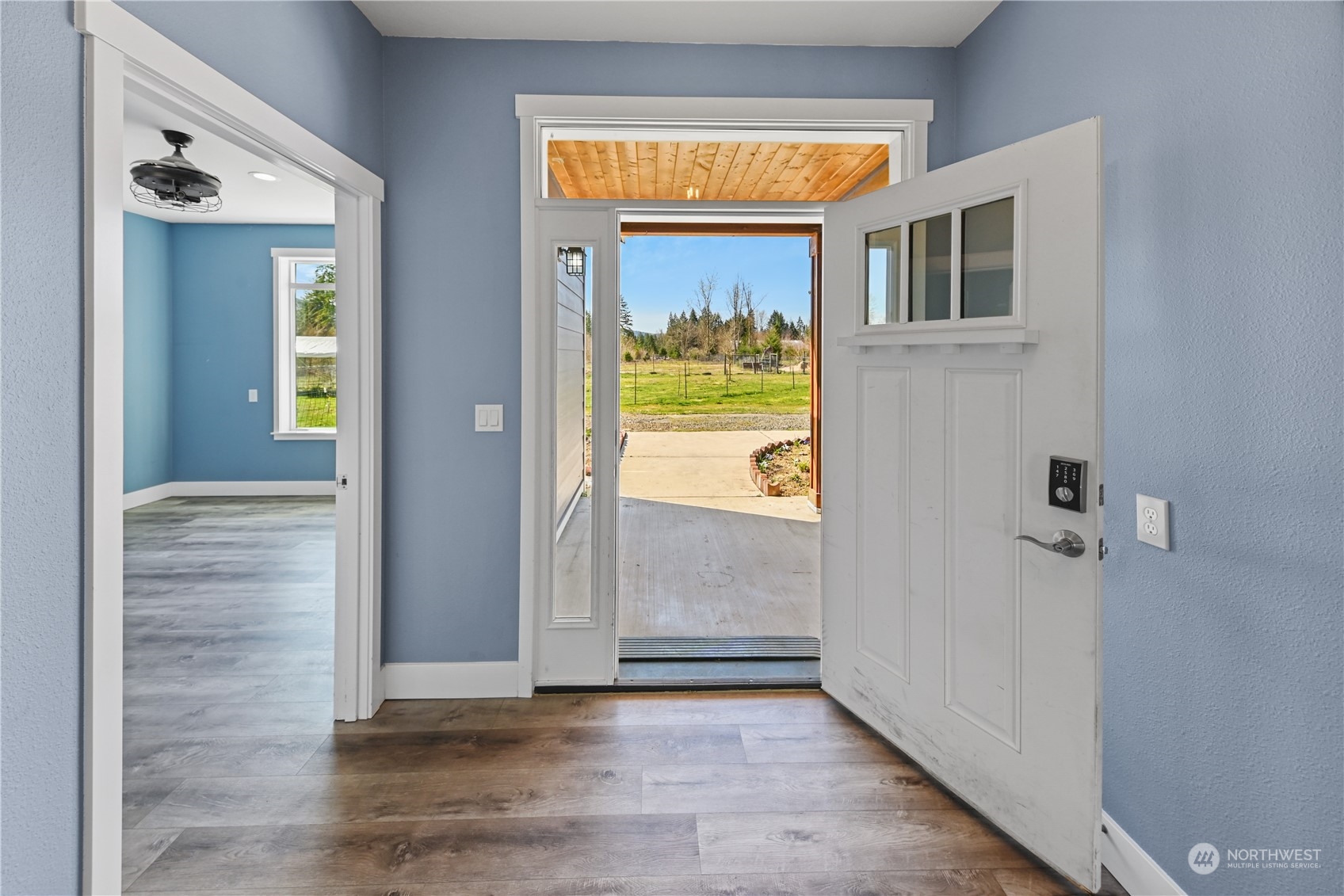 74 Peters Road Randle, WA 98377 - Photo 2 of 25 Gallery Image 2