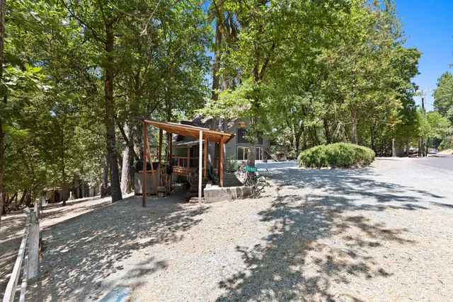a view of a house with a outdoor space