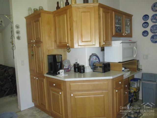 58068 Maple Circle Road Christmas Valley, OR 97641 - Photo 7 of 23 Generous Storage on this Breakfast Count