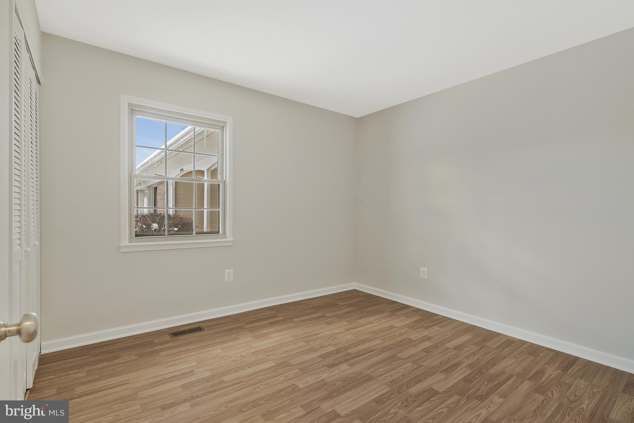 13104 Poplar Tree Road Fairfax, VA 22033 - Photo 35 of 44 Gallery Image 35