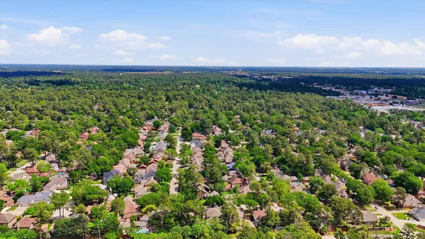 $395,000 | 13415 Jessica Lane, Houston, TX 77069