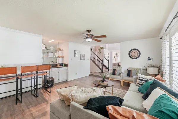 $395,000 | 13415 Jessica Lane, Houston, TX 77069