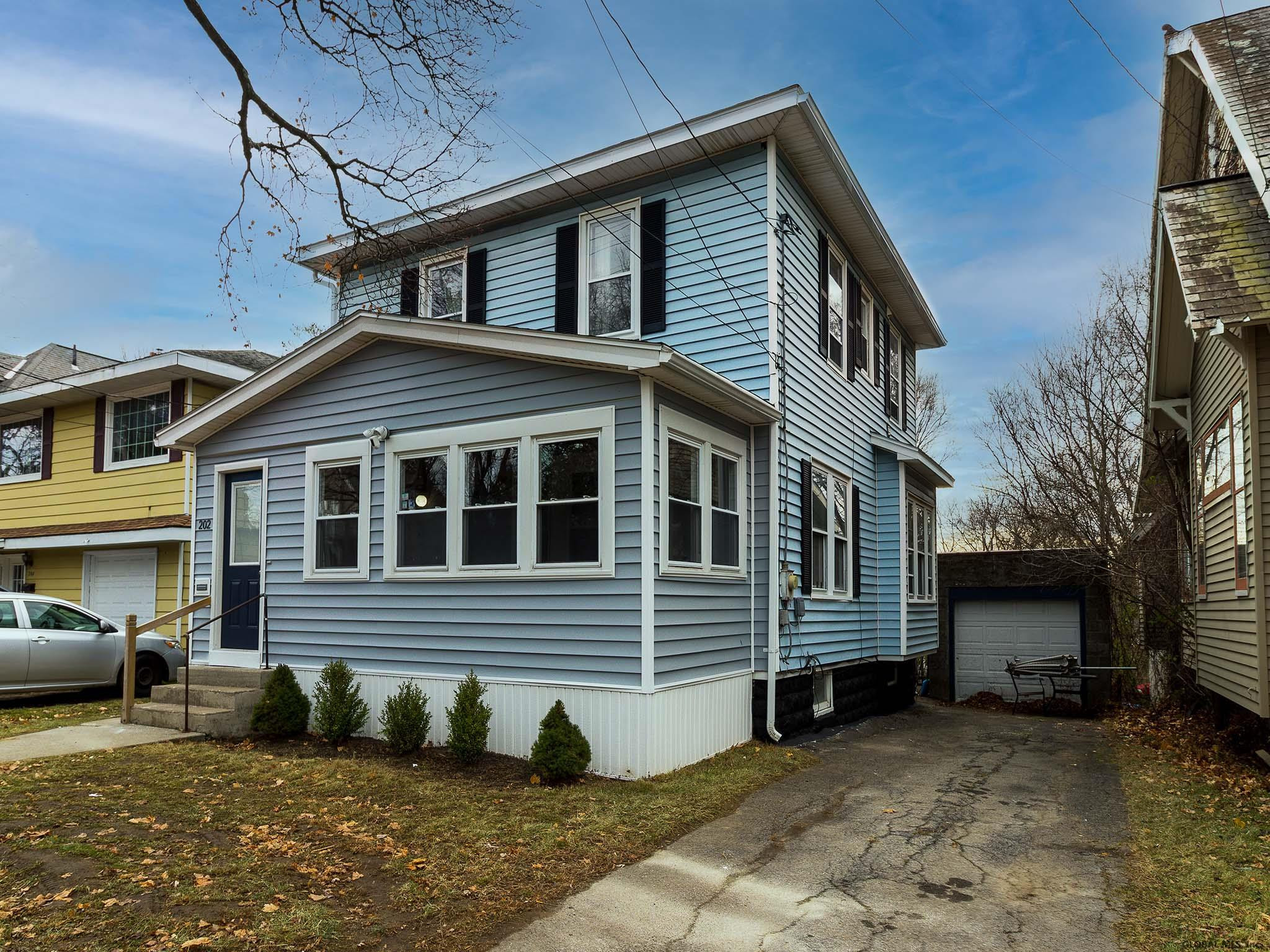 202 Rosa Road Schenectady, NY 12308 - Photo 2 of 42 Photo 2