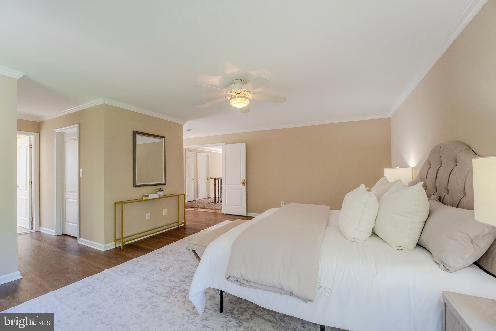 1327 Murray Downs Way Reston, VA 20194 - Photo 26 of 70 Primary Suite
