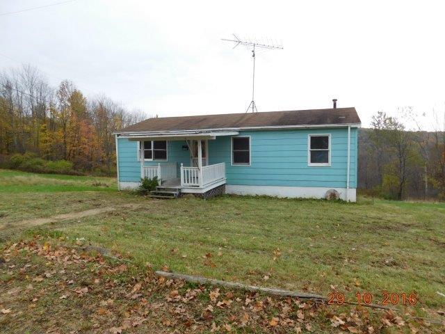 1220 Howard Road Russell, PA 16345 - Photo 1 of 17 Gallery Image 1