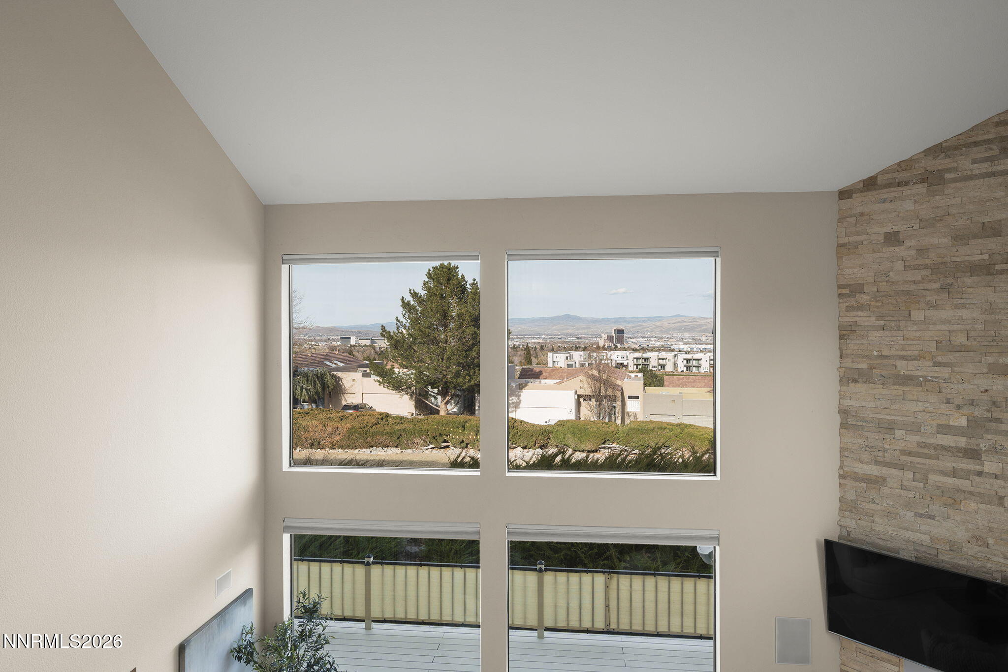 2630 Rock View Drive Reno, NV 89519 - Photo 26 of 63 29-web-or-mls-093