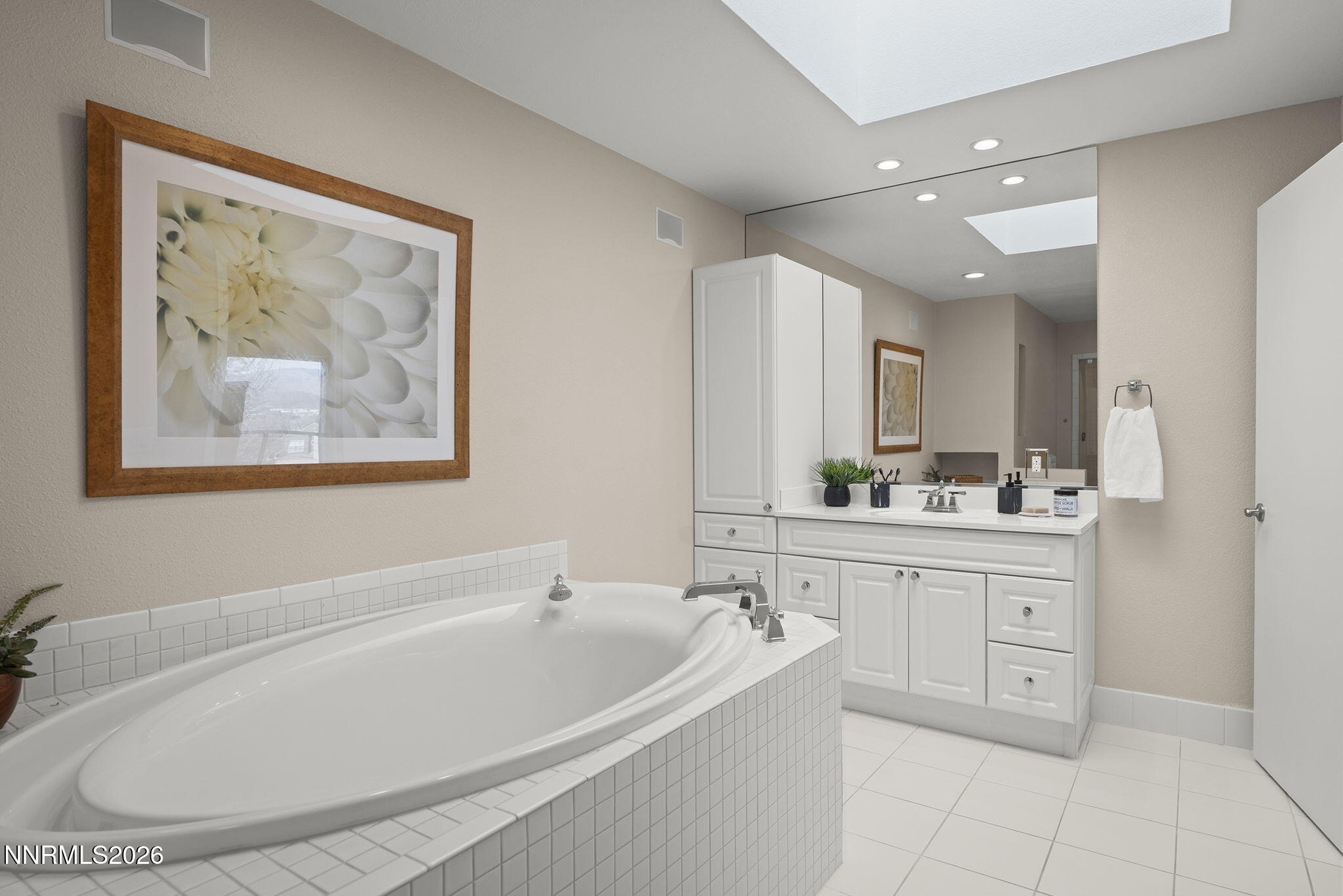 2630 Rock View Drive Reno, NV 89519 - Photo 31 of 63 34-web-or-mls-116