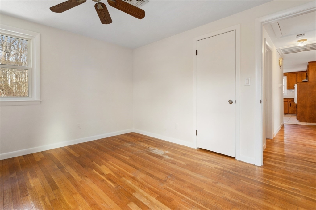 13 Meadowbrook Road Saugus, MA 01906 - Photo 18 of 30 Gallery Image 18
