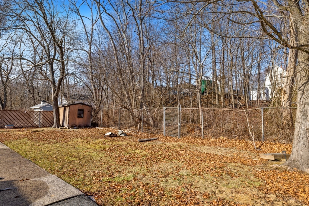 13 Meadowbrook Road Saugus, MA 01906 - Photo 26 of 30 Gallery Image 26