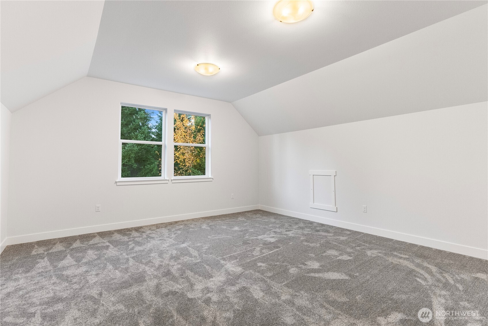 14443 Mima Road Southwest Olympia, WA 98512 - Photo 22 of 38 an empty room with windows