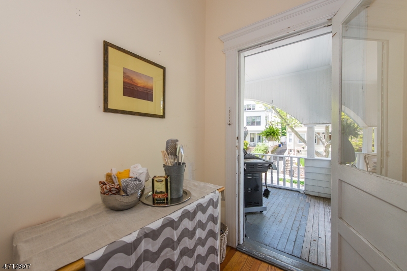 207 Hillside Avenue, Unit 2 Glen Ridge, NJ 07028 - Photo 11 of 18