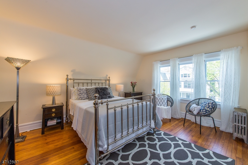 207 Hillside Avenue, Unit 2 Glen Ridge, NJ 07028 - Photo 13 of 18
