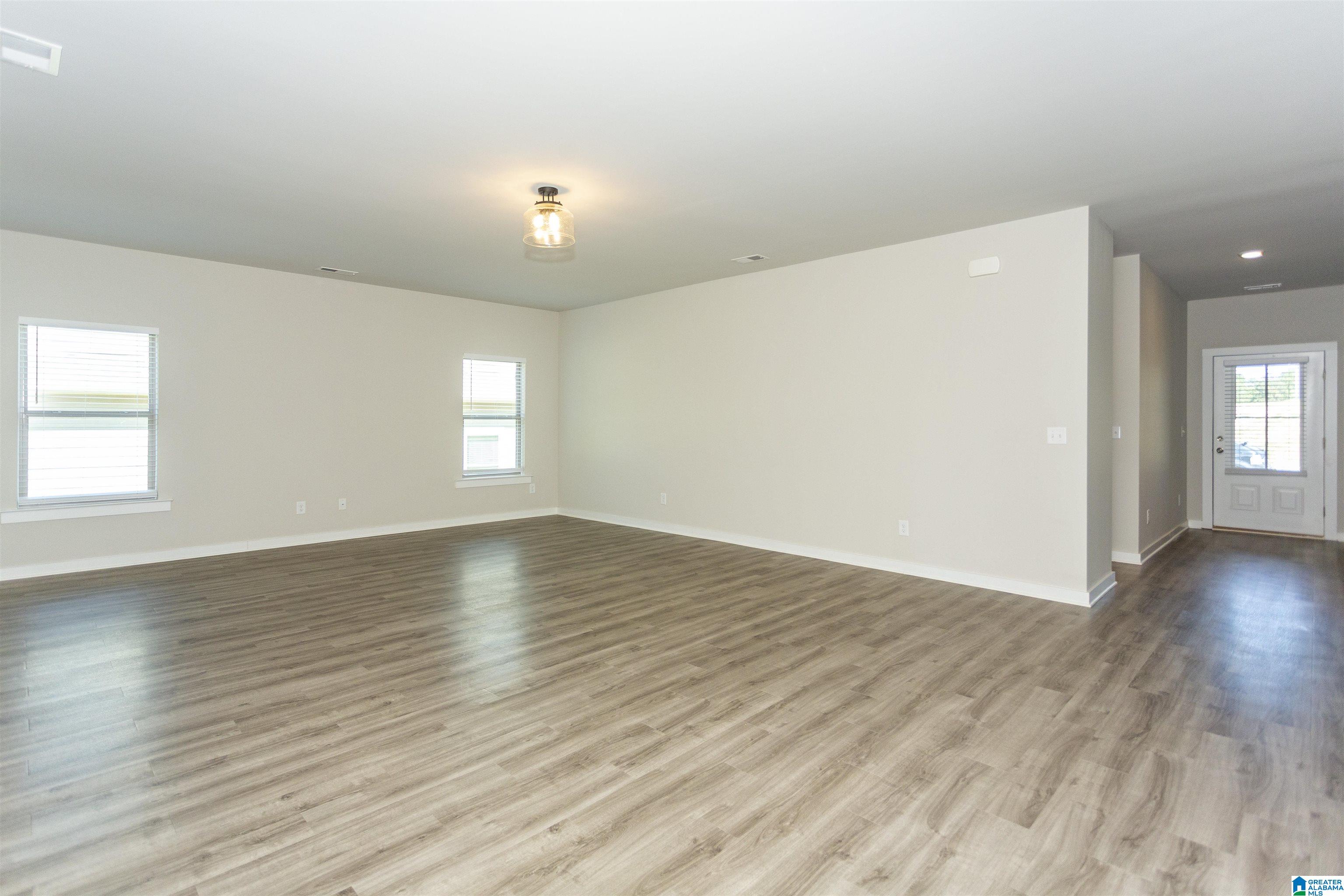 420 Ridgeview Circle Jemison, AL 35085 - Photo 13 of 41