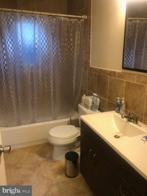 400 Cedar Ridge Drive Oxon Hill, MD 20745 - Photo 6 of 7