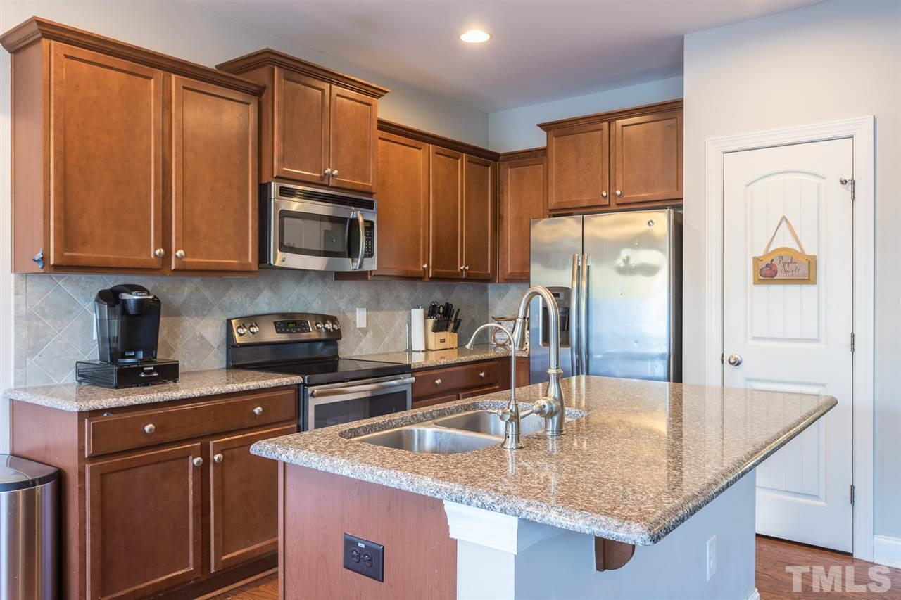 7626 Weathered Oak Way Raleigh, NC 27616 - Photo 12 of 26 Gallery Image 12