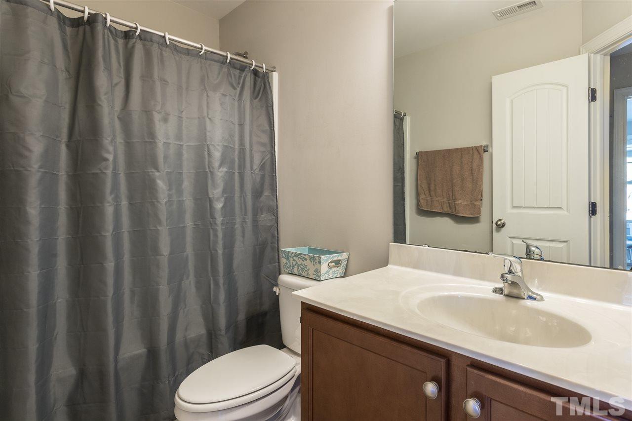 7626 Weathered Oak Way Raleigh, NC 27616 - Photo 19 of 26 Gallery Image 19