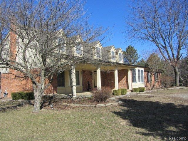 5395 Rochester Road Leonard, MI 48367 - Photo 25 of 25 IMG_0384.JPG