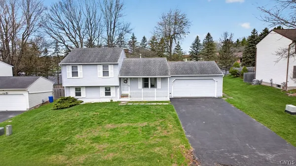 $249,000 | 8441 Transit Lane, Clay, NY 13027