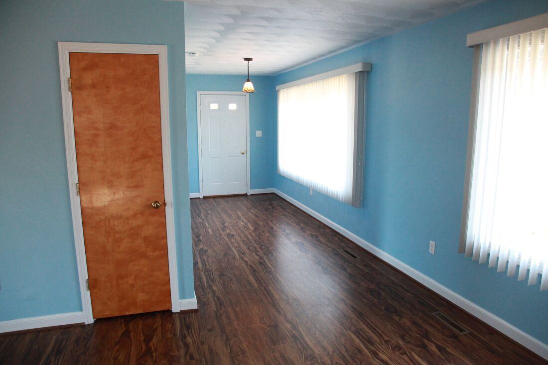 7424 Tinkerview Road Roanoke, VA 24019 - Photo 3 of 21 3
