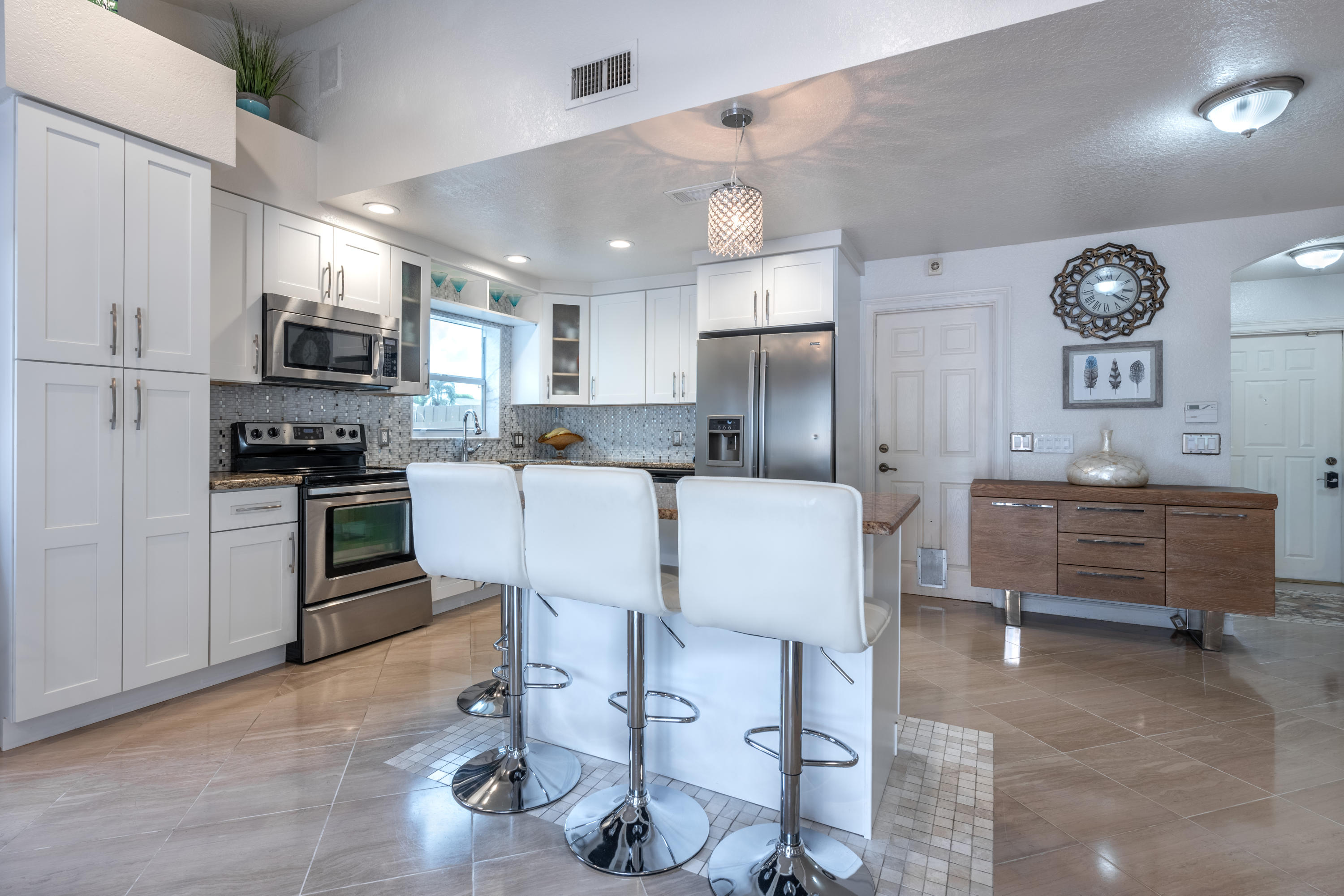 23103 Southwest 55th Avenue Boca Raton, FL 33433 - Photo 14 of 32 23103 sw 55th ave-17