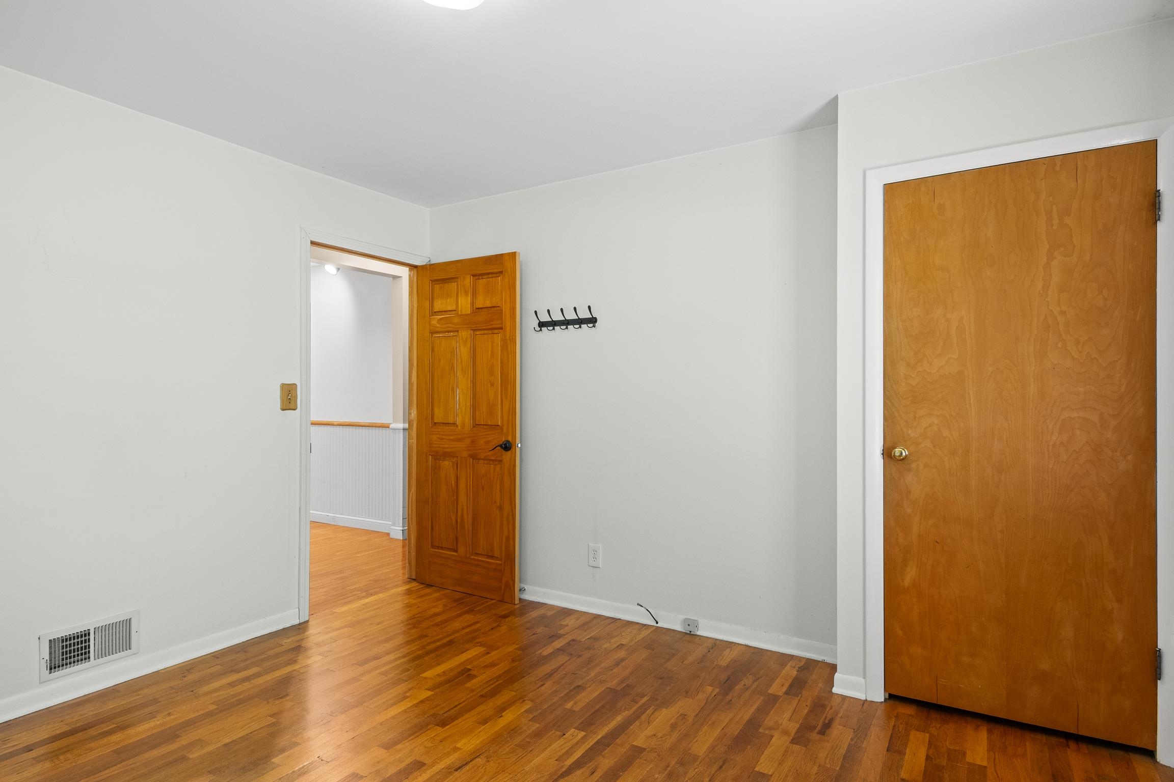 9168 North Long Lake Road Traverse City, MI 49685 - Photo 17 of 51 1949456-530e6ba3-480b-4388-bd07-dea02d3d1ac1.JPG