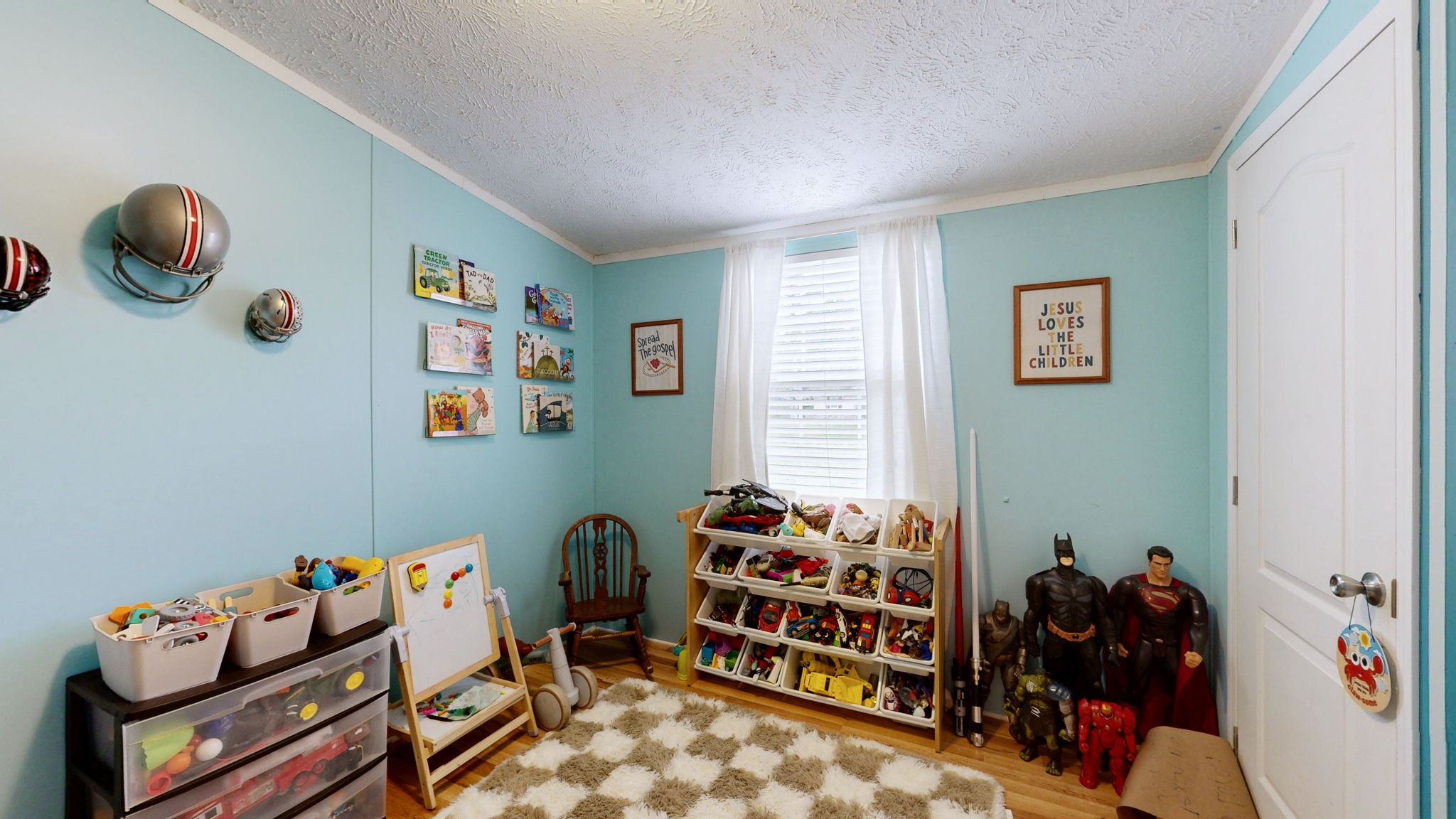 133 Cleveland Road Wartrace, TN 37183 - Photo 9 of 23 a room with toys and dresser with wooden floor