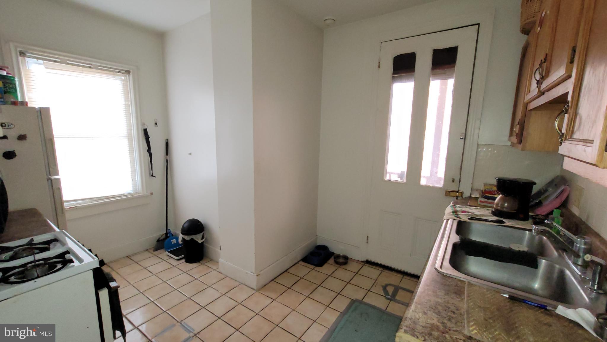 146 North 5th Street Reading, PA 19601 - Photo 17 of 53