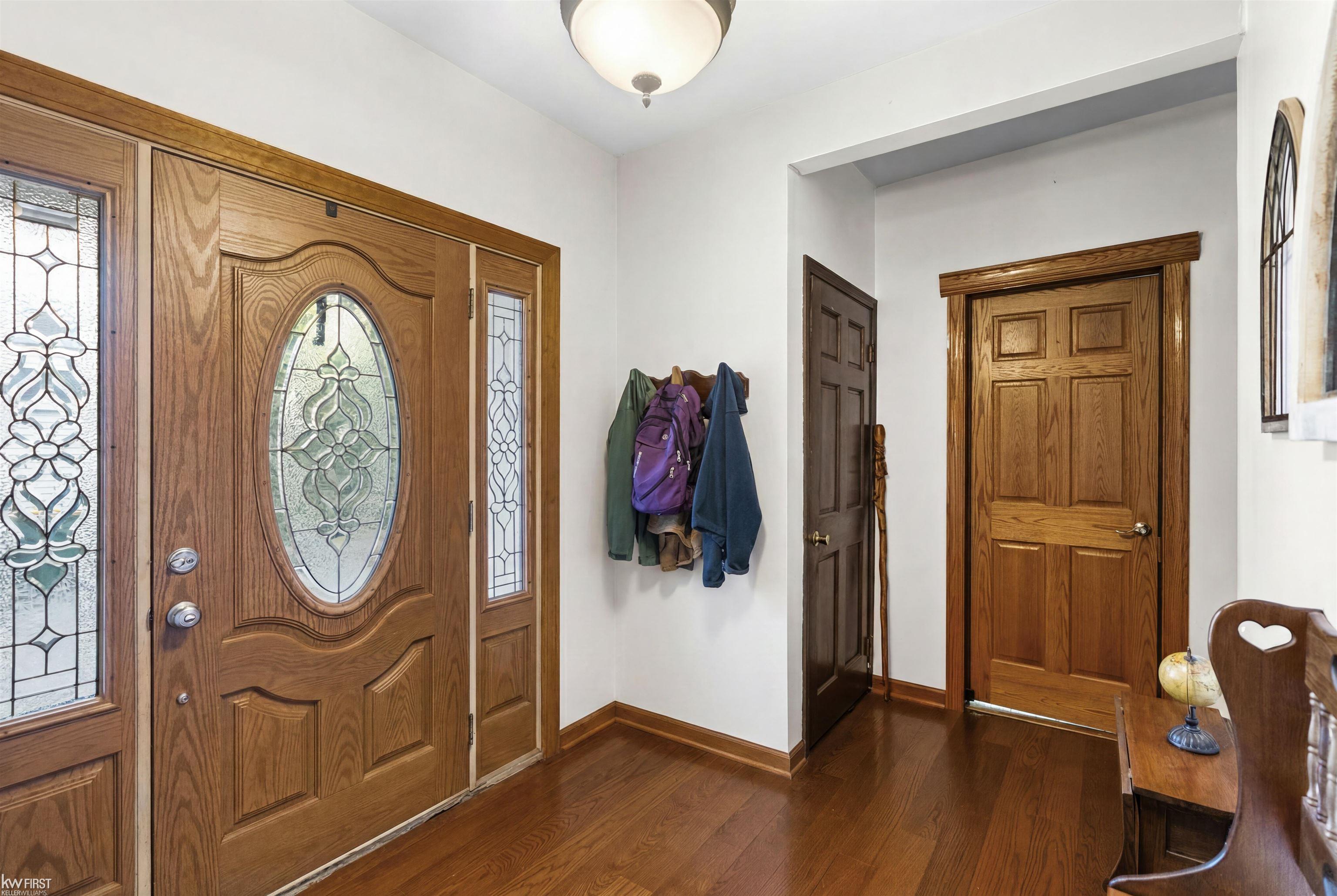 308 Emily Street Flushing, MI 48433 - Photo 8 of 62