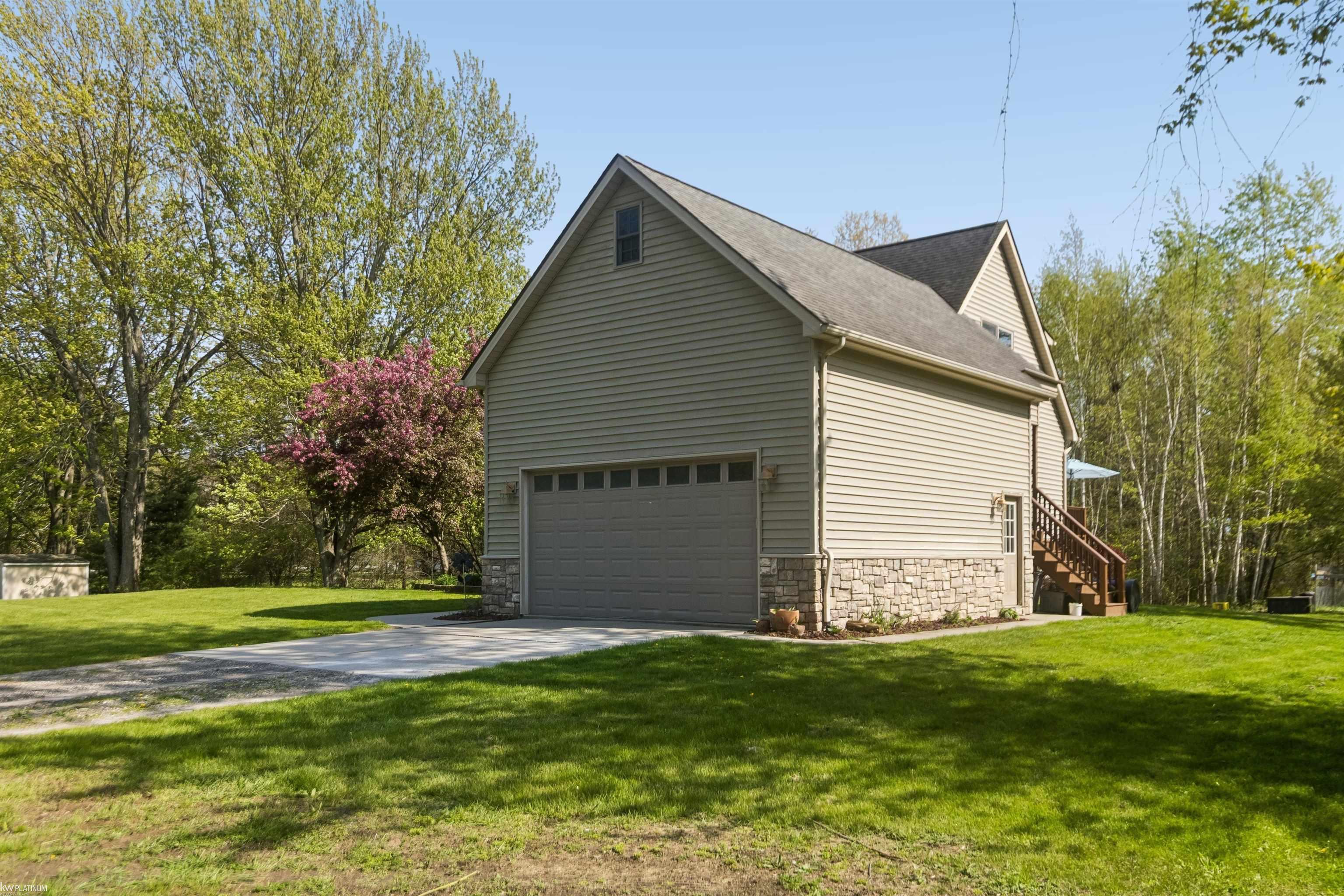 6527 Genaw Road Algonac, MI 48001 - Photo 39 of 45