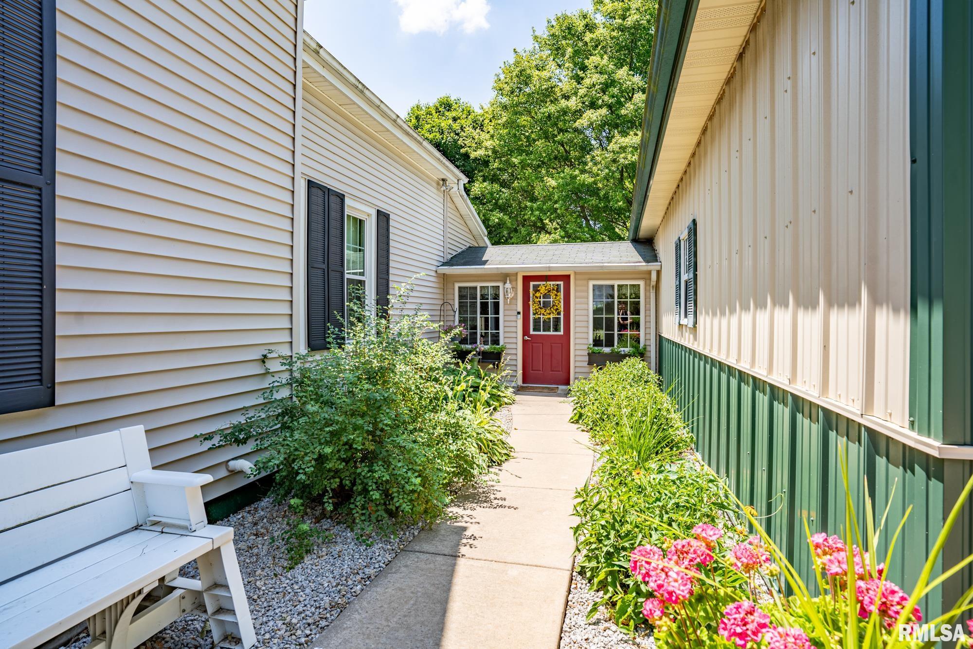 16107 Moore Road Morton, IL 61550 - Photo 46 of 60
