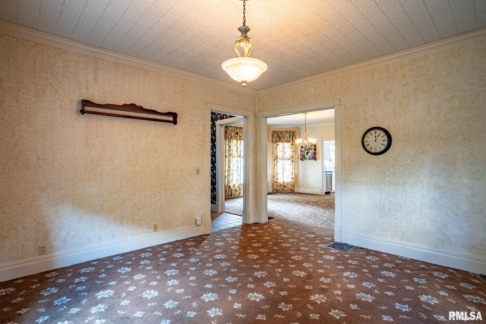 16107 Moore Road Morton, IL 61550 - Photo 6 of 60