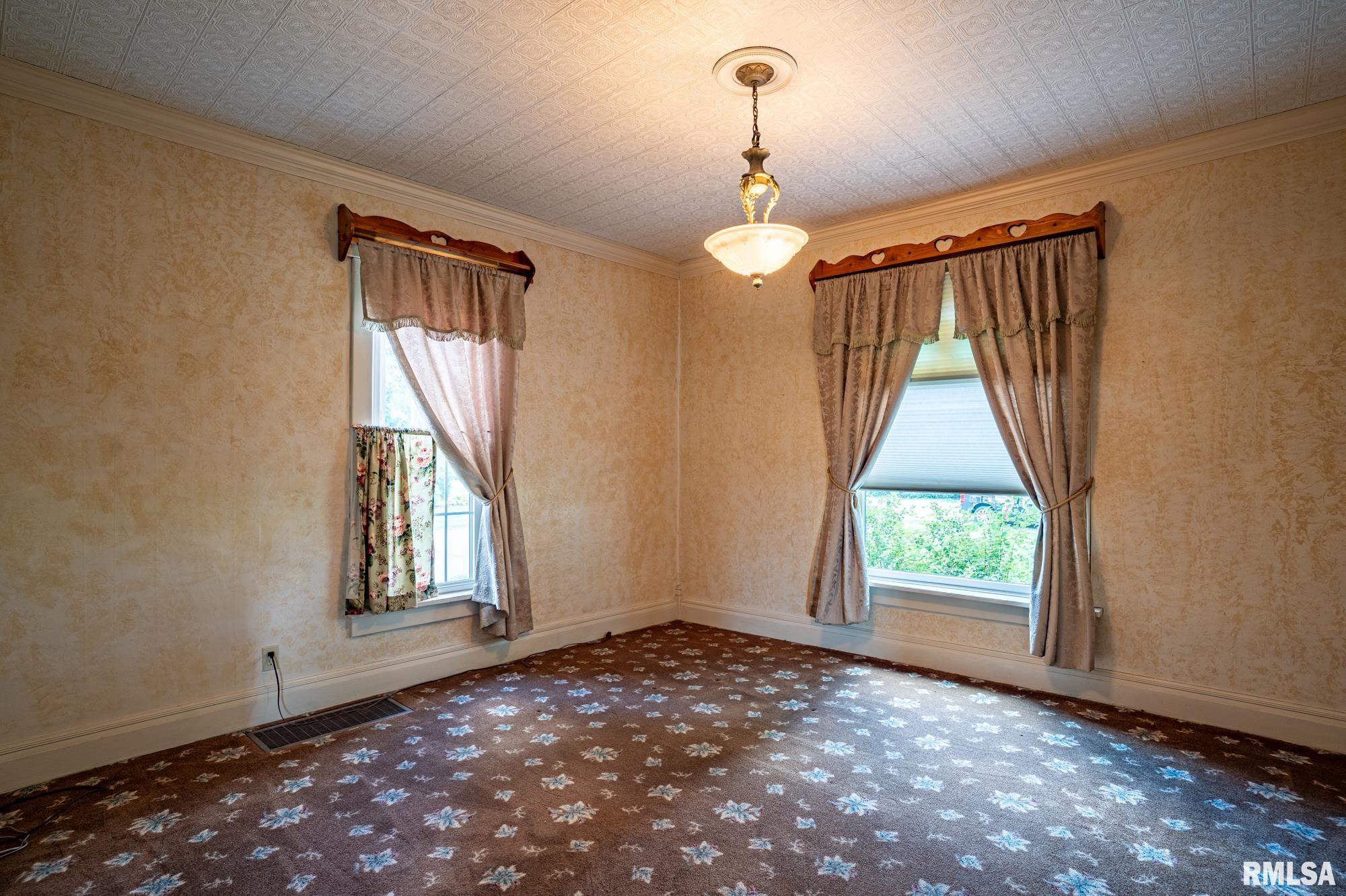 16107 Moore Road Morton, IL 61550 - Photo 8 of 60