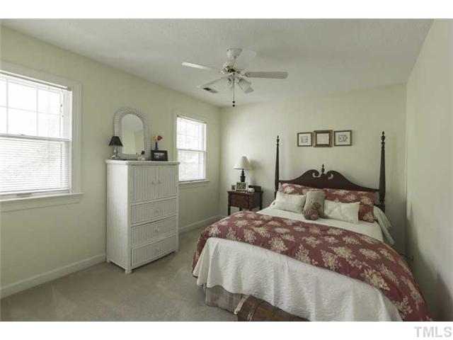 4218 Swarthmore Road Durham, NC 27707 - Photo 10 of 14 Gallery Image 10